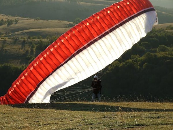 Quels sont les meilleurs endroits pour faire du parapente en Patagonie, Argentine?
